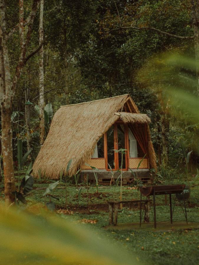 Da'Kayu Glamping Hotel Munduk  Exterior photo